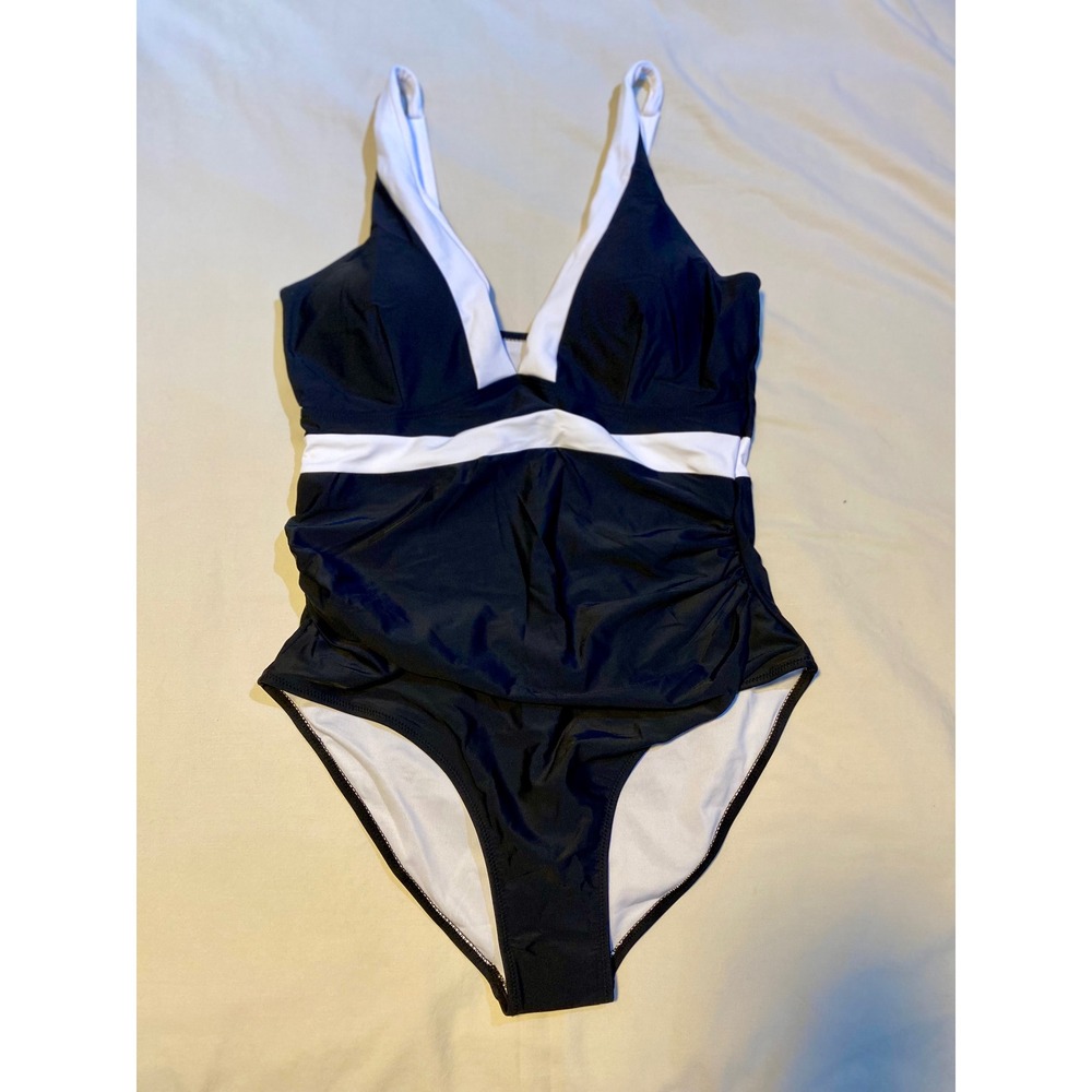 Blooming‎ Jelly XL Black White Colorblock One Piece Swimsuit Tummy Control